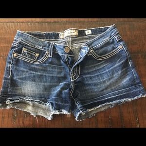 BKE Sabrina Jean shorts